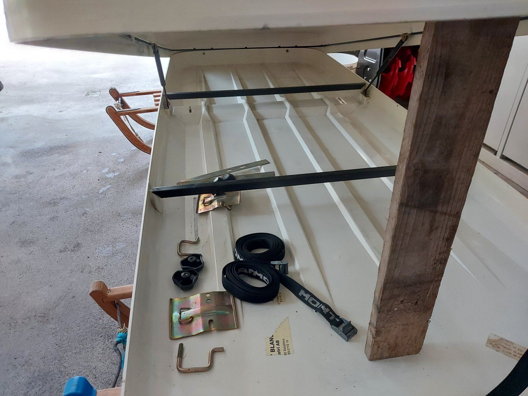 Box da tetto: Dachbox gebraucht – Usato da Ried (Muotathal) venduto da fra_wyy8 2