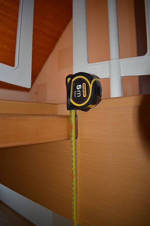 Treppen: Massive Wendeltreppe aus Buche zu verkaufen (Weiss) – Gebraucht aus Bonstetten von introwertyk 4
