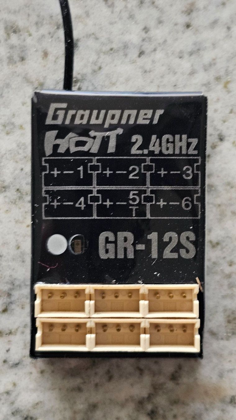 Graupner Ricevitori: Empfänger Graupner HoTT GR-12S – Nuovo e nell'imballaggio originale da Meilen venduto da tribute44 3