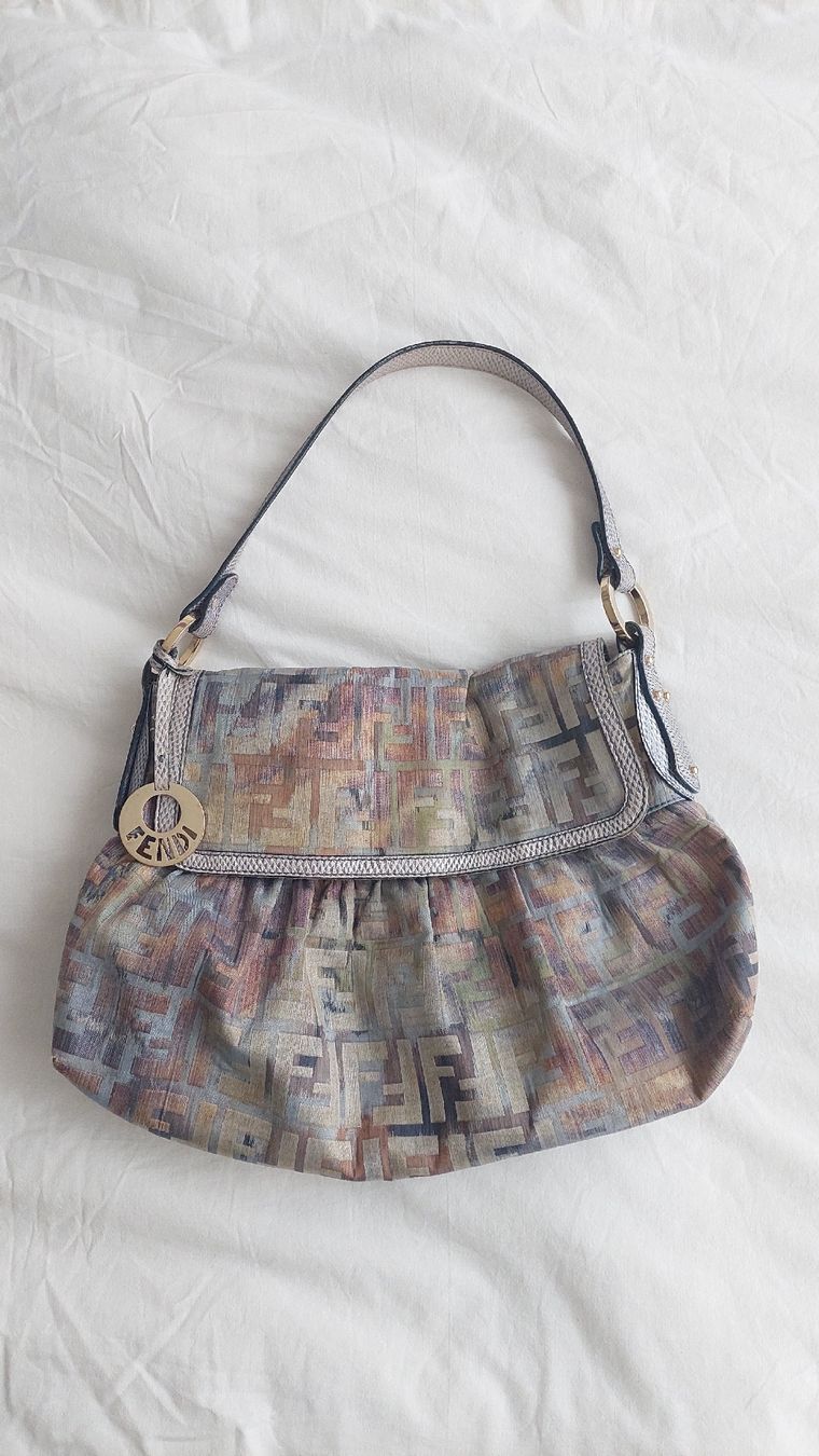 Fendi Borse da donna: FENDI Zucca Chef limited edition – Usato da Lausanne venduto da l0ok0co0l