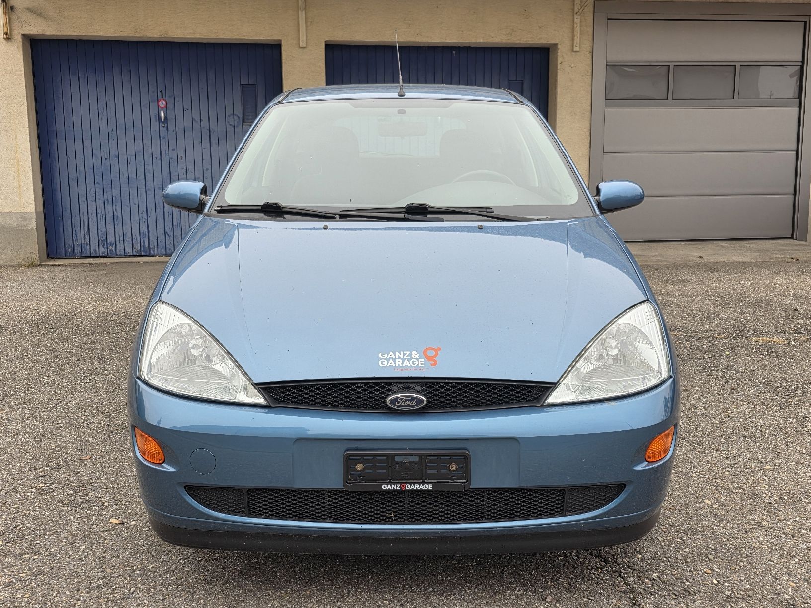 Ford Focus 1.6 Zetec blau Gebrauchtwagen in gutem Zustand (Gebraucht ...