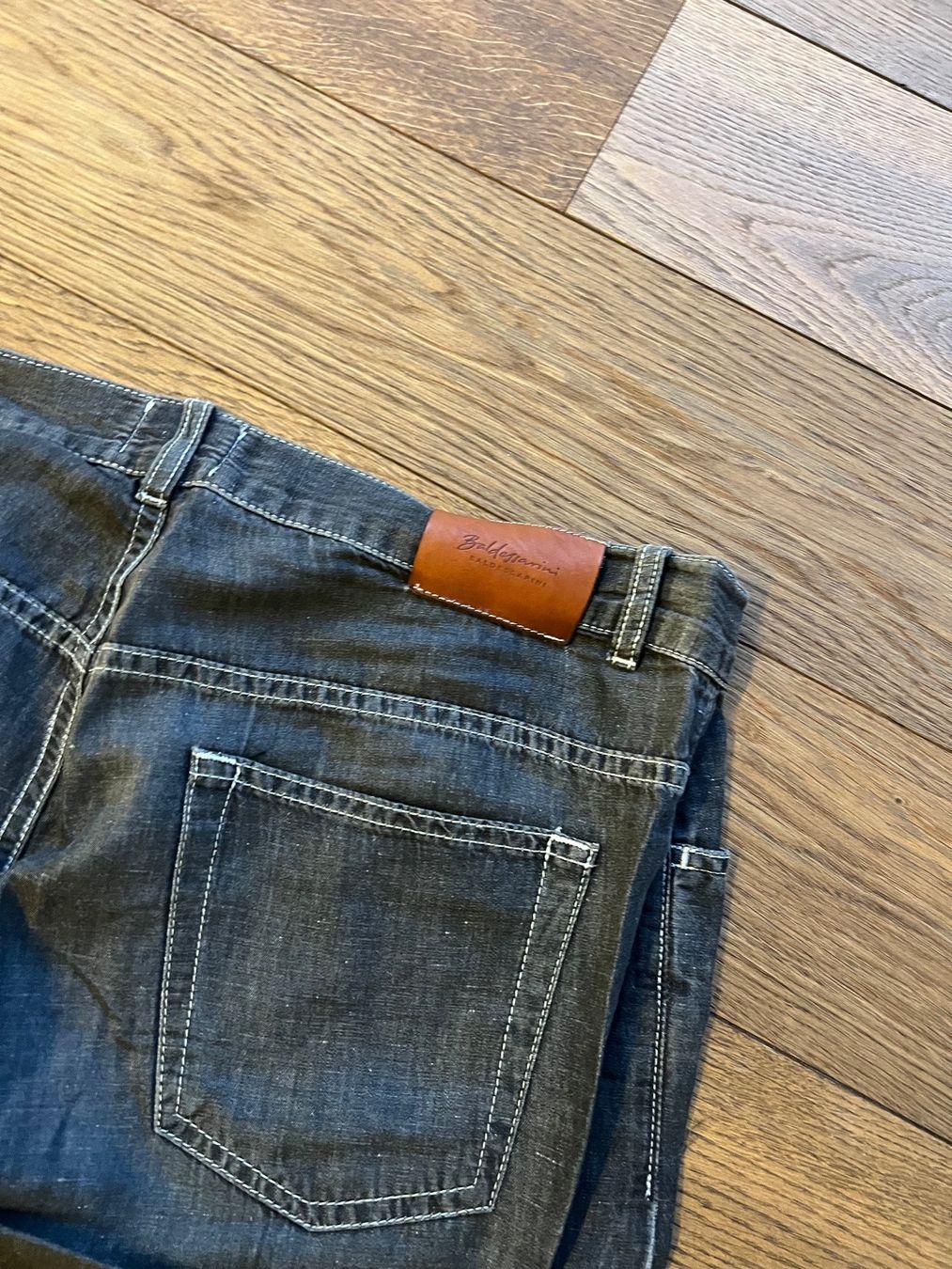 Jeans: Baldessarini Jeans – Usato da Meilen venduto da Dievondort 2