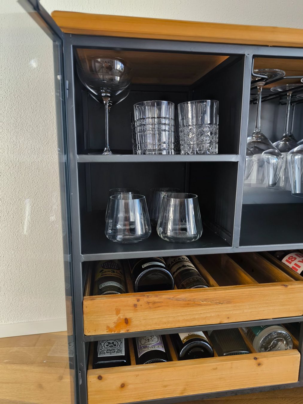 Vetrine: Kare Design Weinschrank / Bar Refugio 82cm – Usato da Niederrohrdorf venduto da RainerW79 4