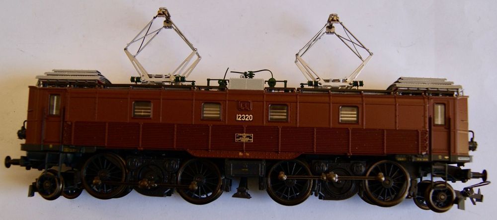 METROPOLITAN 747 H0 SBB CFF Be 4/6 - Automotrice Ancienne En Laiton - Édition Limitée 121/150