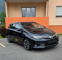 Toyota Auris Hybrid HSD affidabile è economica
