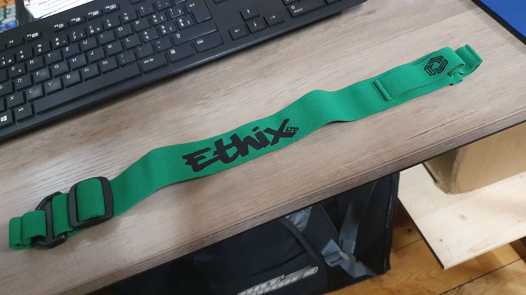 Occhiali & Lenti: Ethix Goggle Strap NEU – Nuovo e nell'imballaggio originale da Bolligen venduto da BXB12