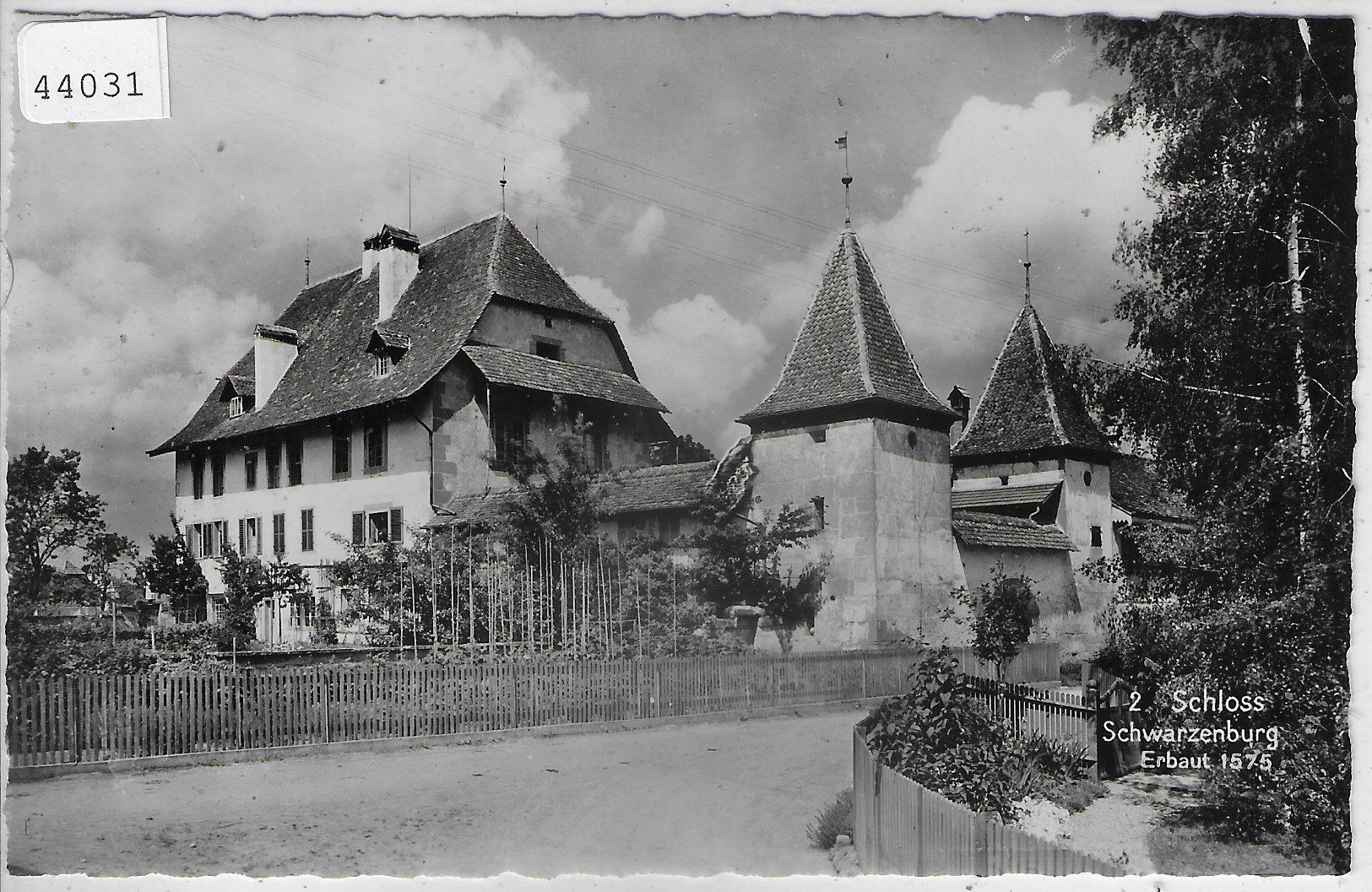 Cartoline postali: Schloss Schwarzenburg – Usato da Ettingen venduto da Kartenplanet