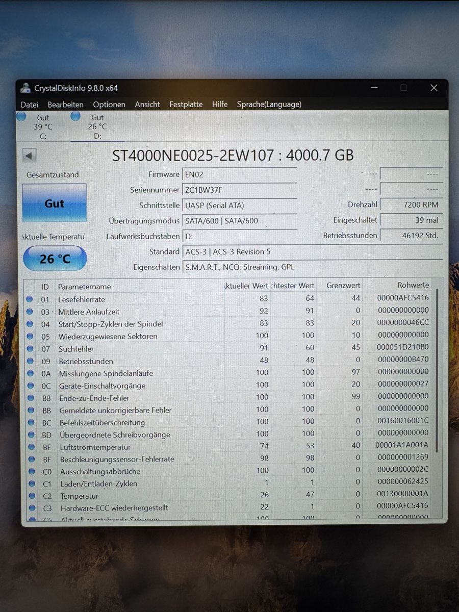 Disques durs: 2x Seagate Ironwolf 4TB – D'occasion à Goldau par vcore 2