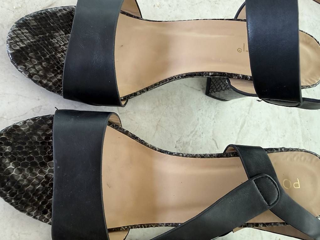 Scarpe da donna: Hogan + Sandali  – Usato da Breganzona venduto da Fp62 3