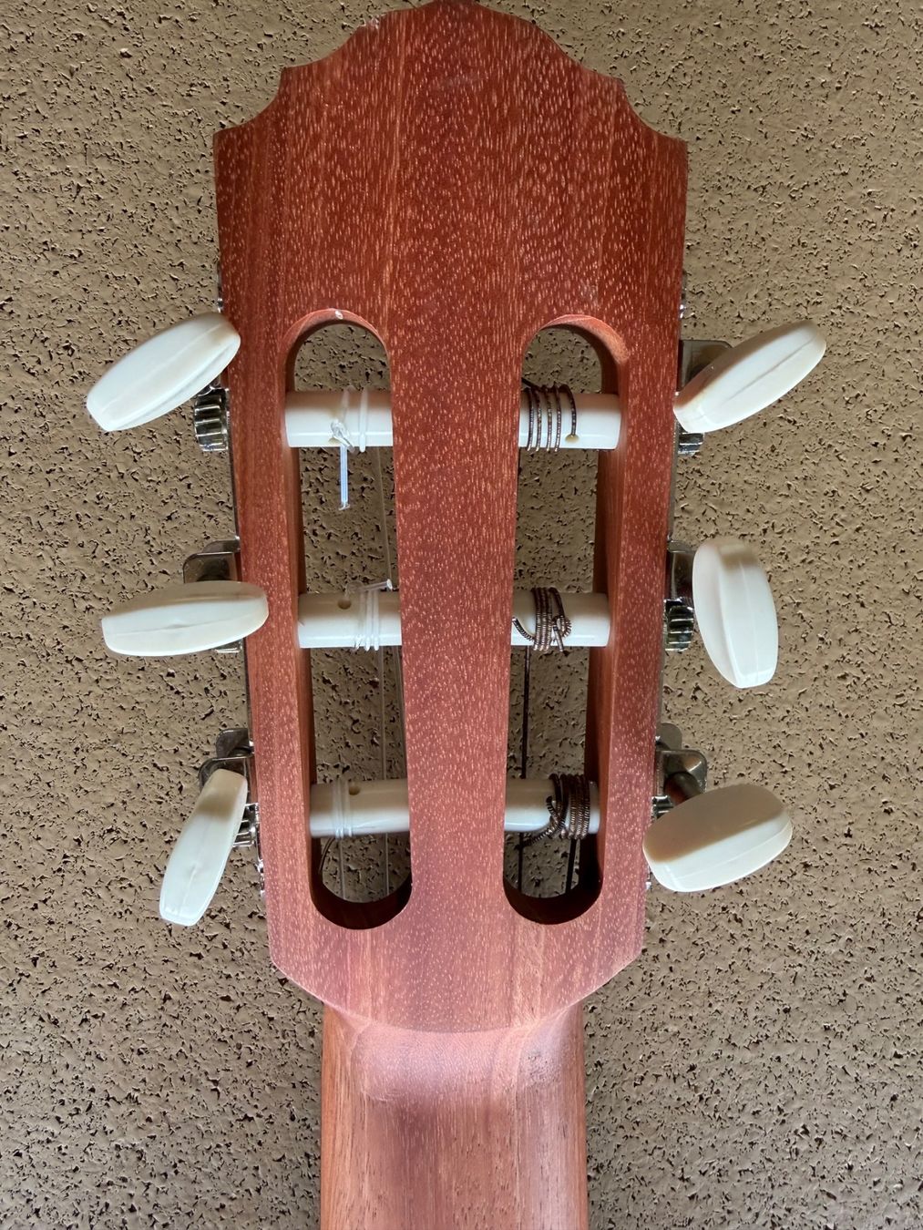 Strumenti musicali: Guitare classique Iberica mod. 1SM – Usato da St-Gingolph venduto da GoldenKeys 6