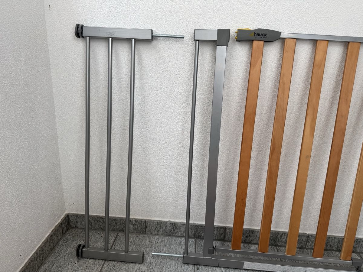 Recinzioni: Hauck Safety Gate, Extendable - Keep Your Child Safe! – Usato da Bülach venduto da ViktoriiaMatus 1
