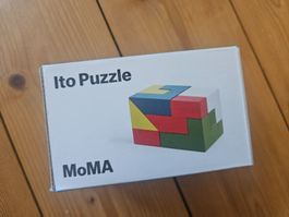Japanisches Ito Holz Puzzle, MoMA NY, Design