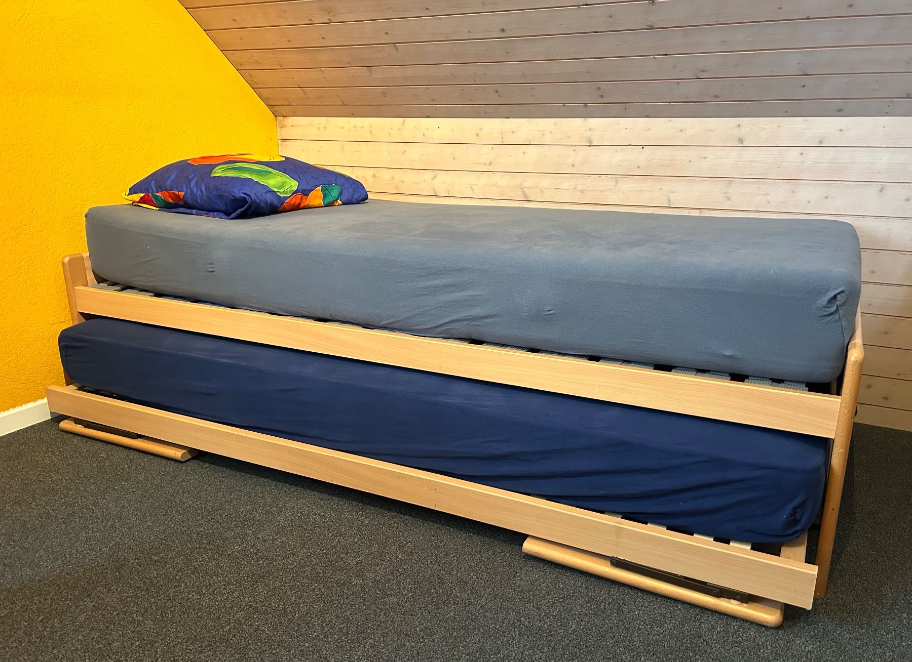 Bico Betten: Gästebett ausziehbar – Gebraucht aus Küttigen von Pavian60