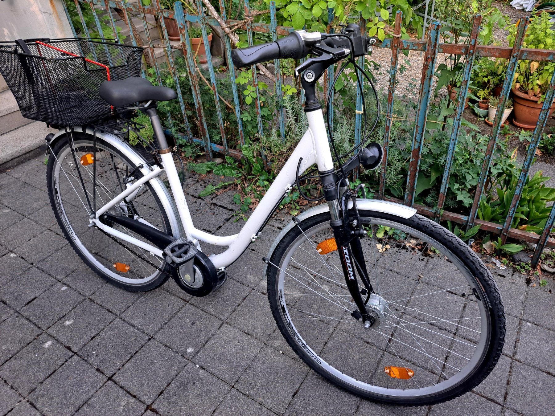 Velos: Vermont Jersey 7 Damenvelo – Gebraucht aus Bern von 11-02-1983 1