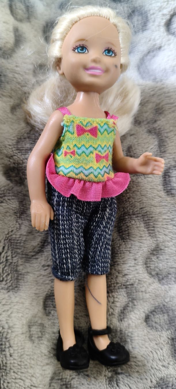 Poupées: "Chelsea "Barbie Puppe – D'occasion à chur par monita07