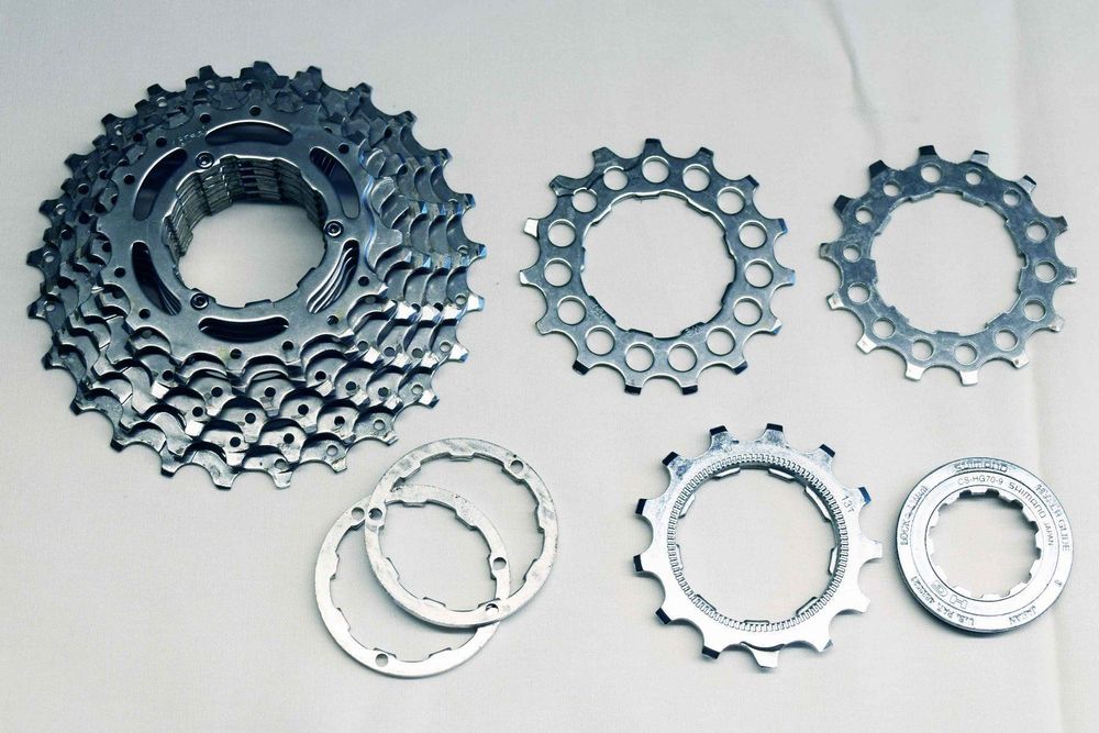 Ancienne cassette Shimano Ultegra 25 dents CS-HG70-9 25t 9