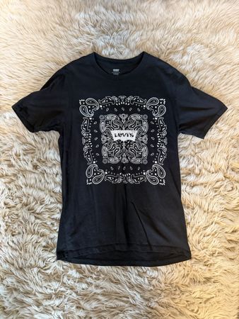 Levis T-Shirt Gr S