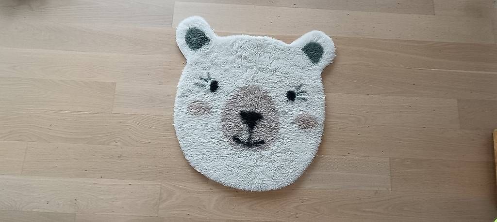 Tapis: Kinderteppich zu verschenken – D'occasion à Burgdorf par mar_p9rd