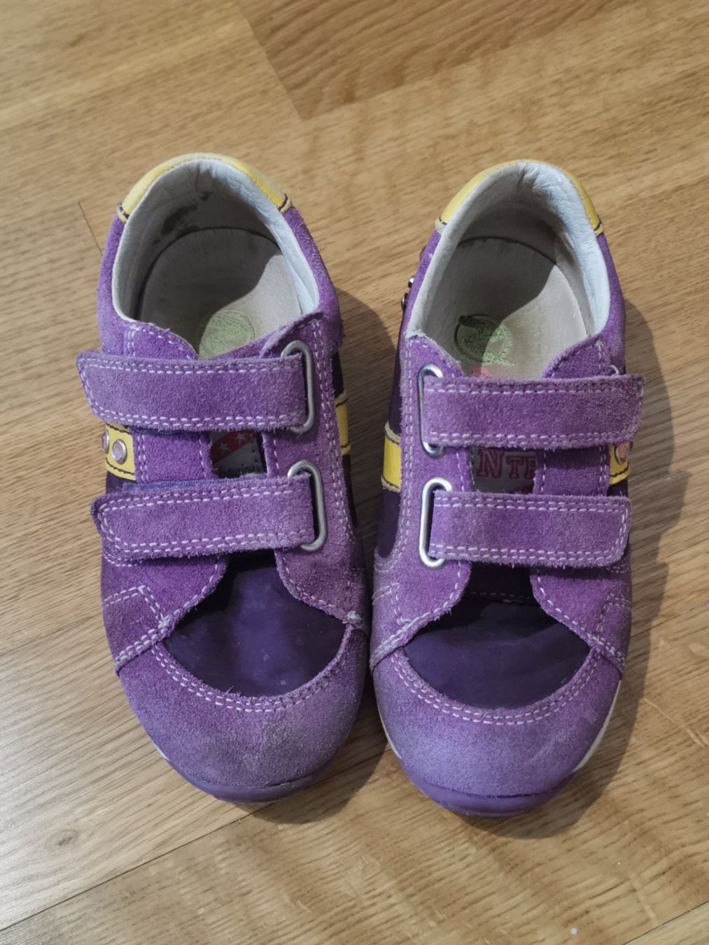 Naturino Scarpe per ragazzi: Naturino Sneaker , Gr. 25, wildleder – Usato da Zürich venduto da Simfa 2