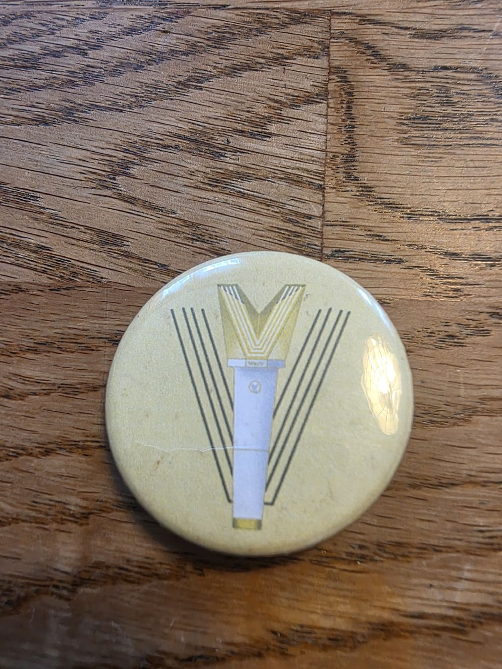 Plaketten & Abzeichen: WayV Button – Neu (gemäss Beschreibung) aus Wimmis von sal_rj9j