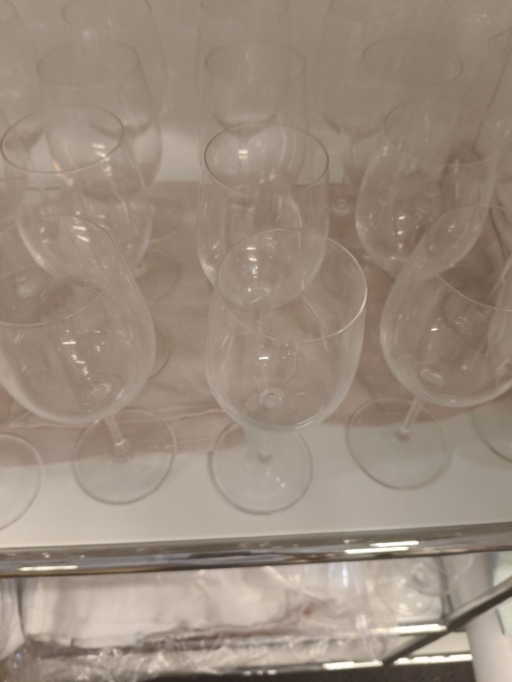 Verres: Weingläser – D'occasion à Zwingen par inf_2blh 2