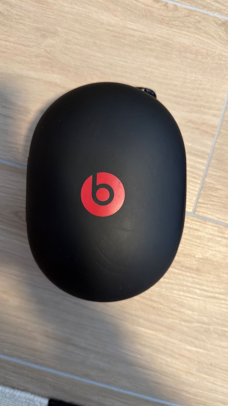Beats Cuffie: Beats Studio3 Wireless Kopfhörer, mattschwarz, inkl. Case – Usato da Bellinzona venduto da tal_pp8b 2