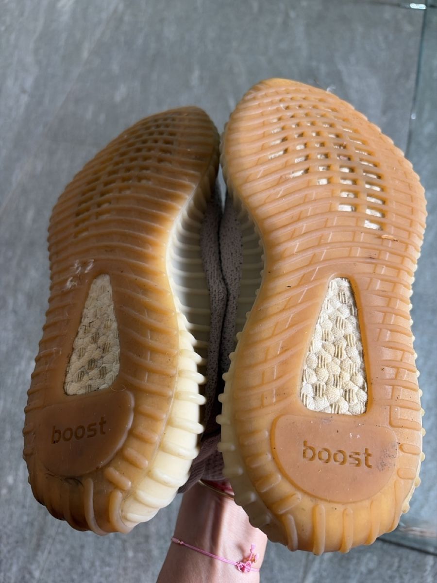 Adidas Scarpe da uomo: Yeezy - 38  – Usato da Davesco-Soragno venduto da Chichijango 4