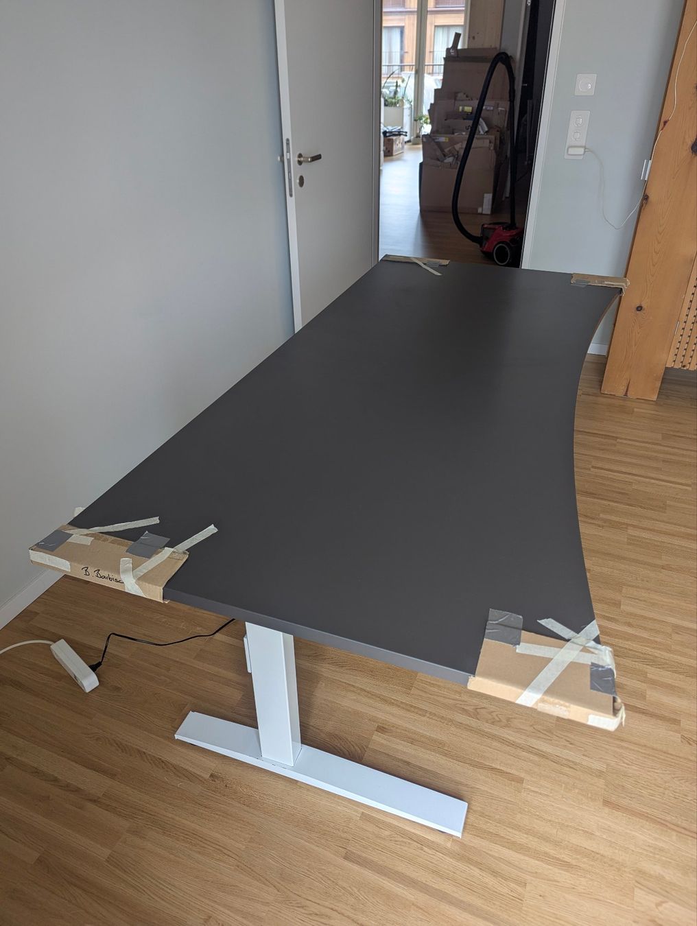 Schreibtische: Tischplatte 200cmx92cm anthrazit/grau – Gebraucht aus Aarau von florin_vc9b 3