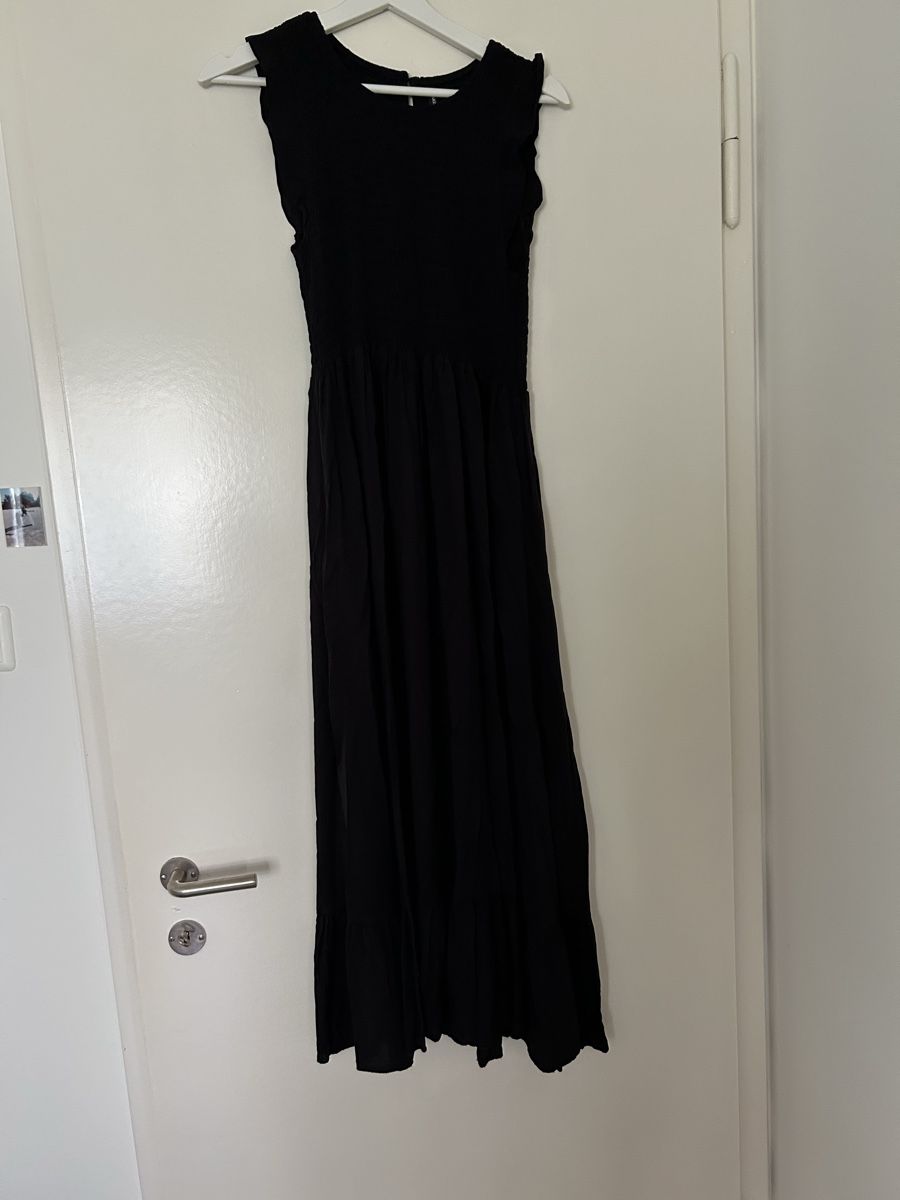 Vestiti: Verspieltes Sommerkleid  – Usato da Luzern venduto da leo_dp2d
