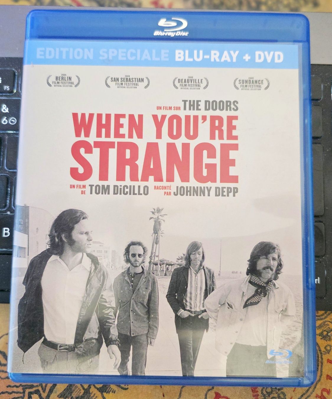 Alle DVDs: When You're Strange (2009) - Blu-ray + DVD – Gebraucht aus Semsales von __Florian__ 1