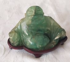 Bellissimo Budda in giada verde
