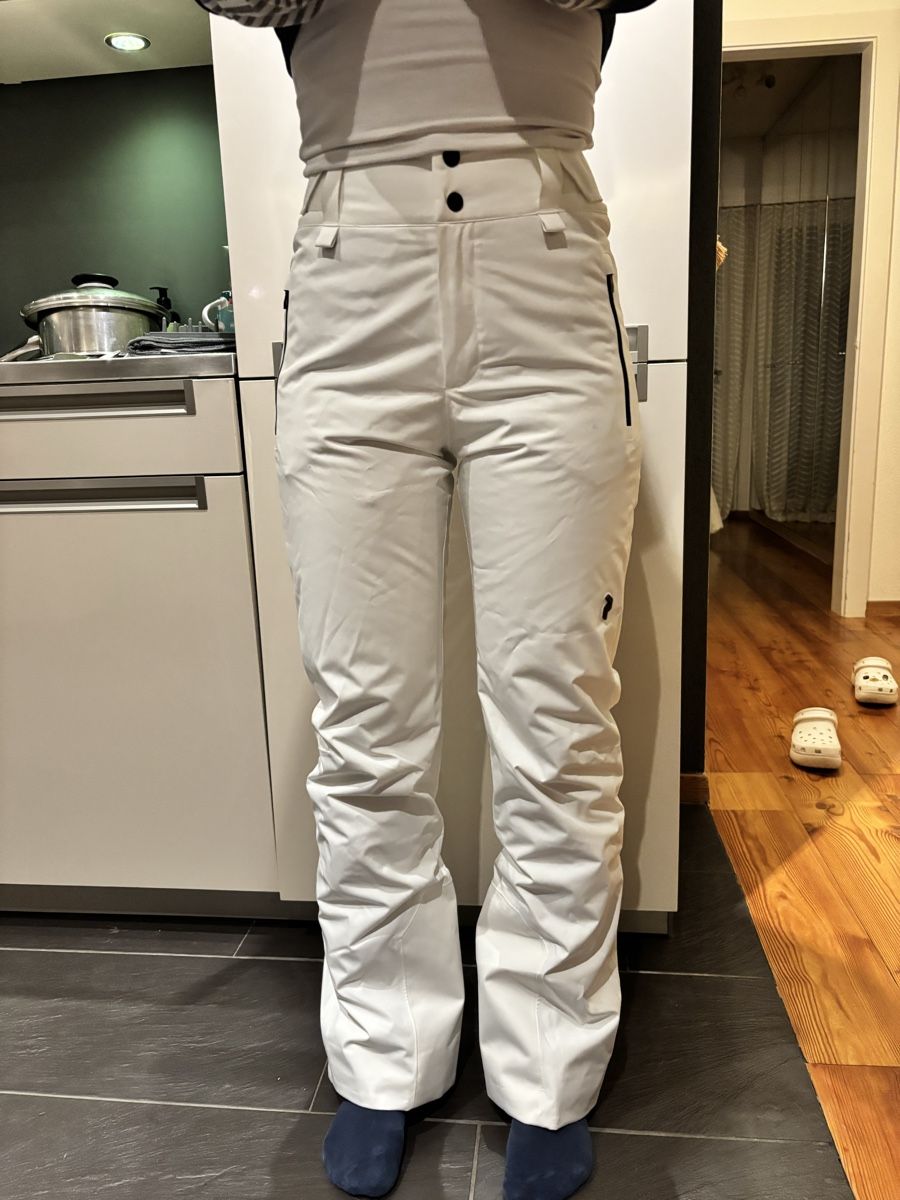 Skis: Peak performance pantalon de ski blanc  – Neu (gemäss Beschreibung) aus Crans-Montana von Jano_brn 1