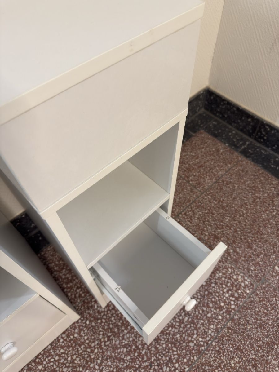 Nachttische: Set 2 comodini legno bianco  – Gebraucht aus Zürich von ogl_tzs8 3