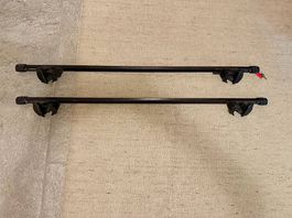 Thule Dachlastenträger für Fahrzeug mit Dachreling