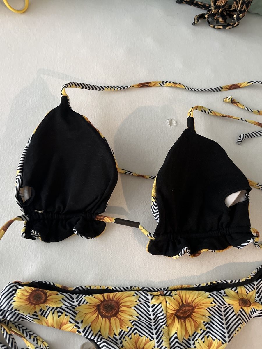 Costumi da bagno & Bikini: Sommerlicher Bikini mit Sonnenblumen Muster, Grösse M – Usato da Emmenbrücke venduto da zak_5wtm 4