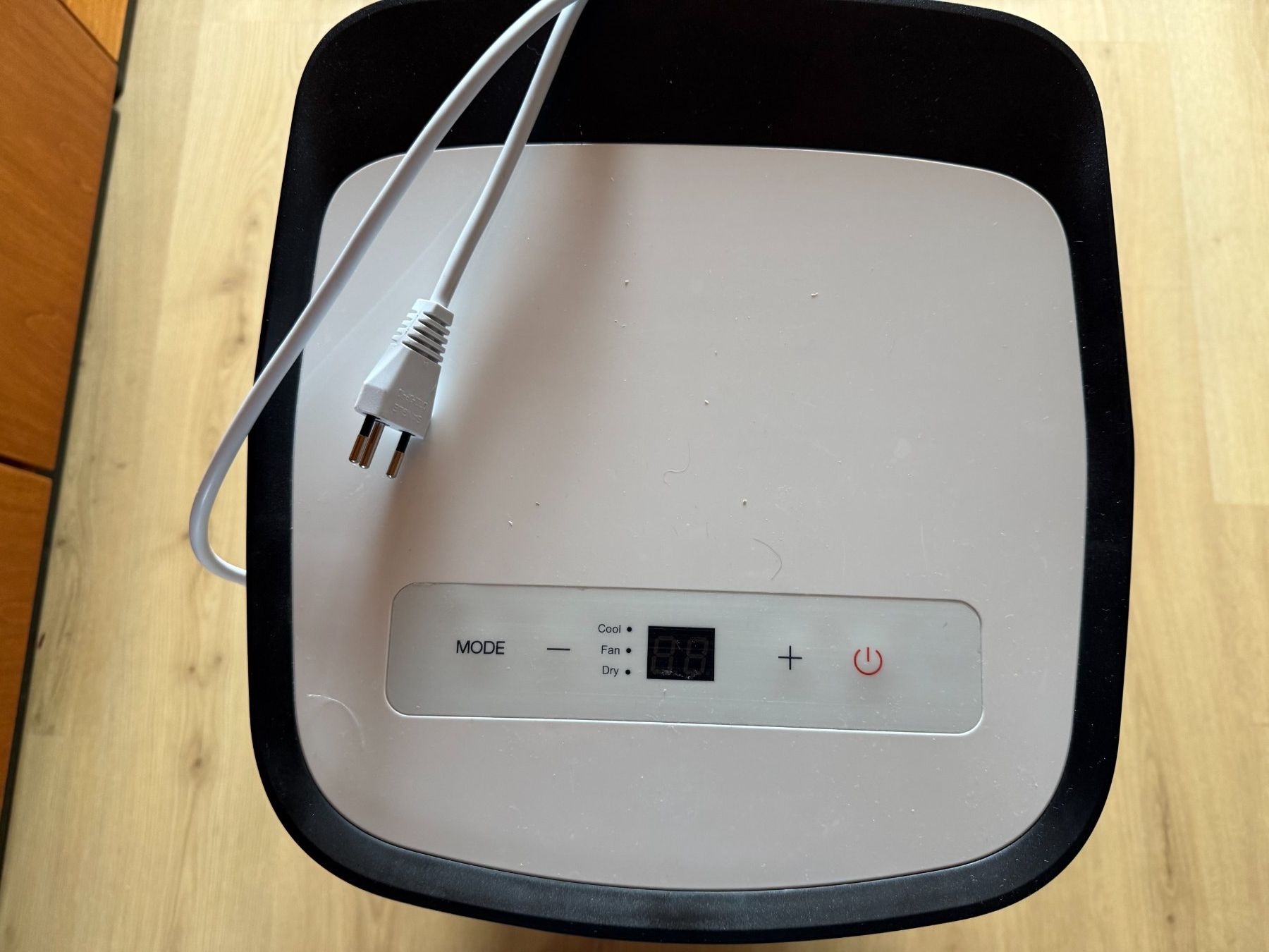 Climatiseurs: Mobile Klimagerät Comfee Mobile 7000 CH weiss – D'occasion à Niederlenz par Waedi43 3