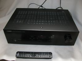 Yamaha R-S202D Receiver mit Fernbedienung gebraucht