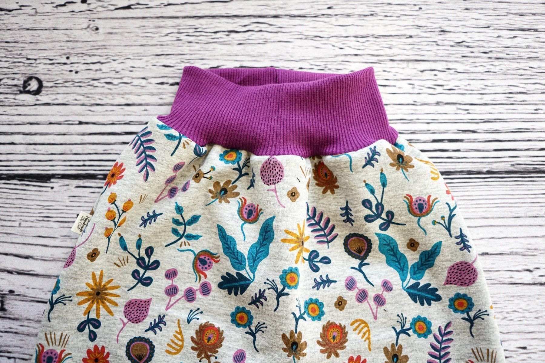 Pantaloni: Fleece Pumphose mit Blumen 68/74 - NEU – Nuovo e nell'imballaggio originale da Zürich venduto da sambaum 3