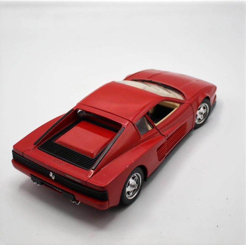 Ferrari Modellini d'auto: Modellauto FERRARI Testarossa (1984) 1:18 – Usato da Weggis venduto da Mylemontree 1