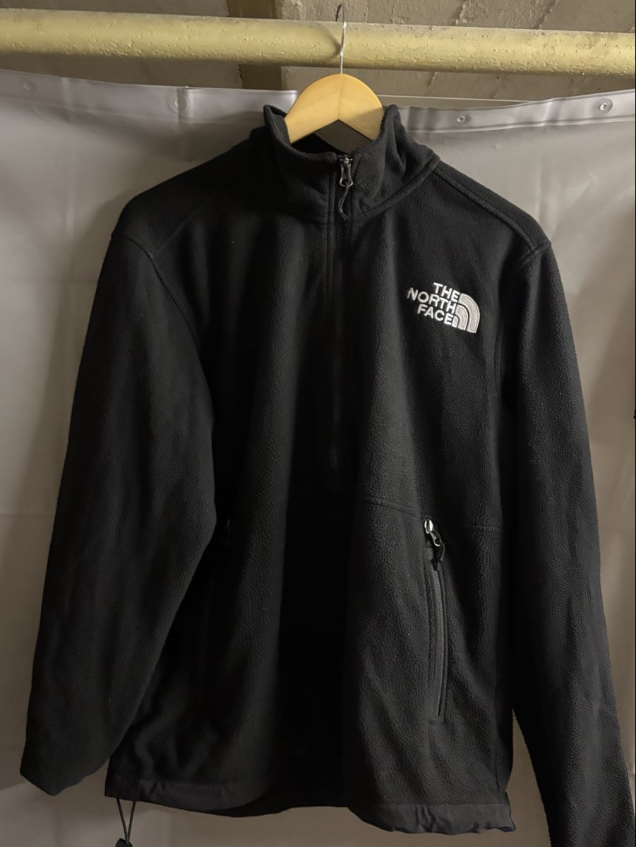 North Face Pullover & Sweatshirts: The North Face Pullover – Gebraucht aus Basel von kleinerprinz