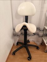 Sattelstuhl - ergonomischer Drehstuhl von Gharleni