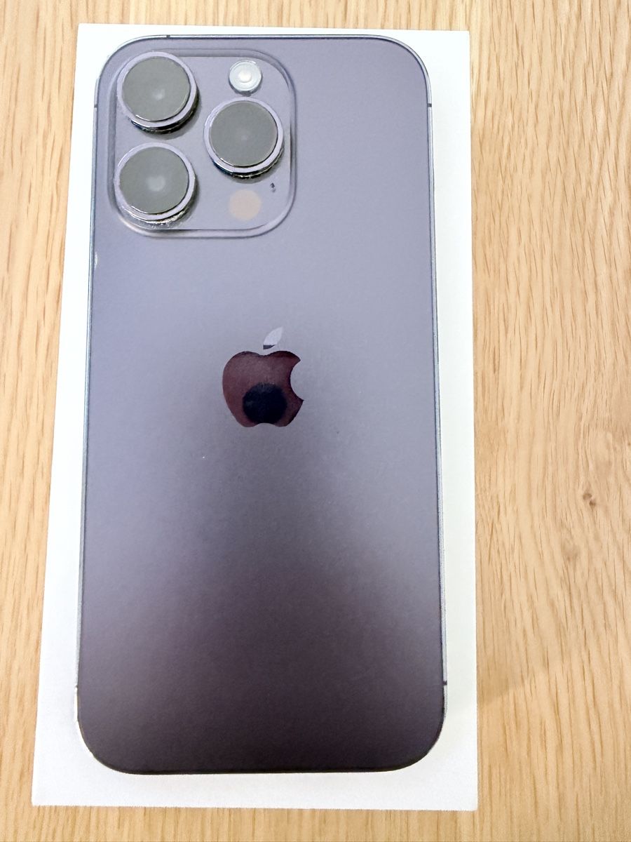 Apple Telefoni cellulari / Smartphones: Apple iPhone 14 Pro 128GB Deep Purple gebraucht  – Usato da Hofstetten ZH venduto da Jezi4