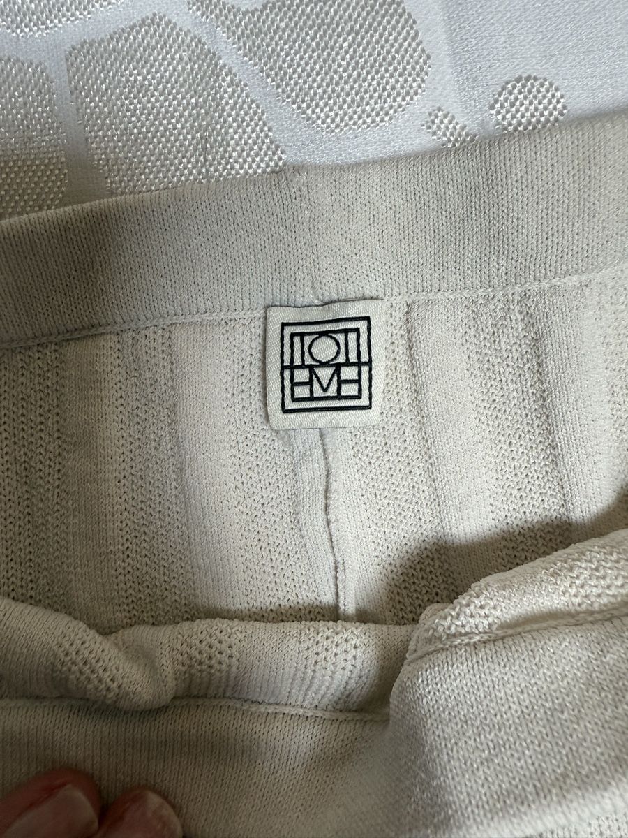 Pantaloni: Toteme pants XS – Usato da Barna venduto da orbuyorcry 3
