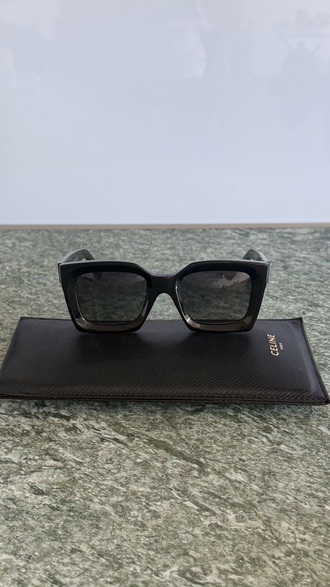 Celine Occhiali & Lenti: Celine Sunglasses Black – Nuovo (secondo la descrizione) da Zürich venduto da nojuma 5