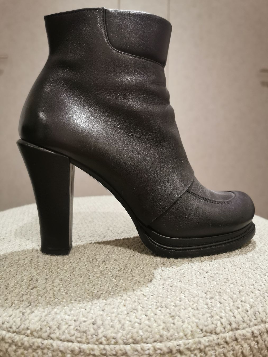 Chie Mihara Scarpe da donna: Chie Mihara Stiefeletten schwarz 38.5 – Nuovo (secondo la descrizione) da Emmenbrücke venduto da duerger1976 3
