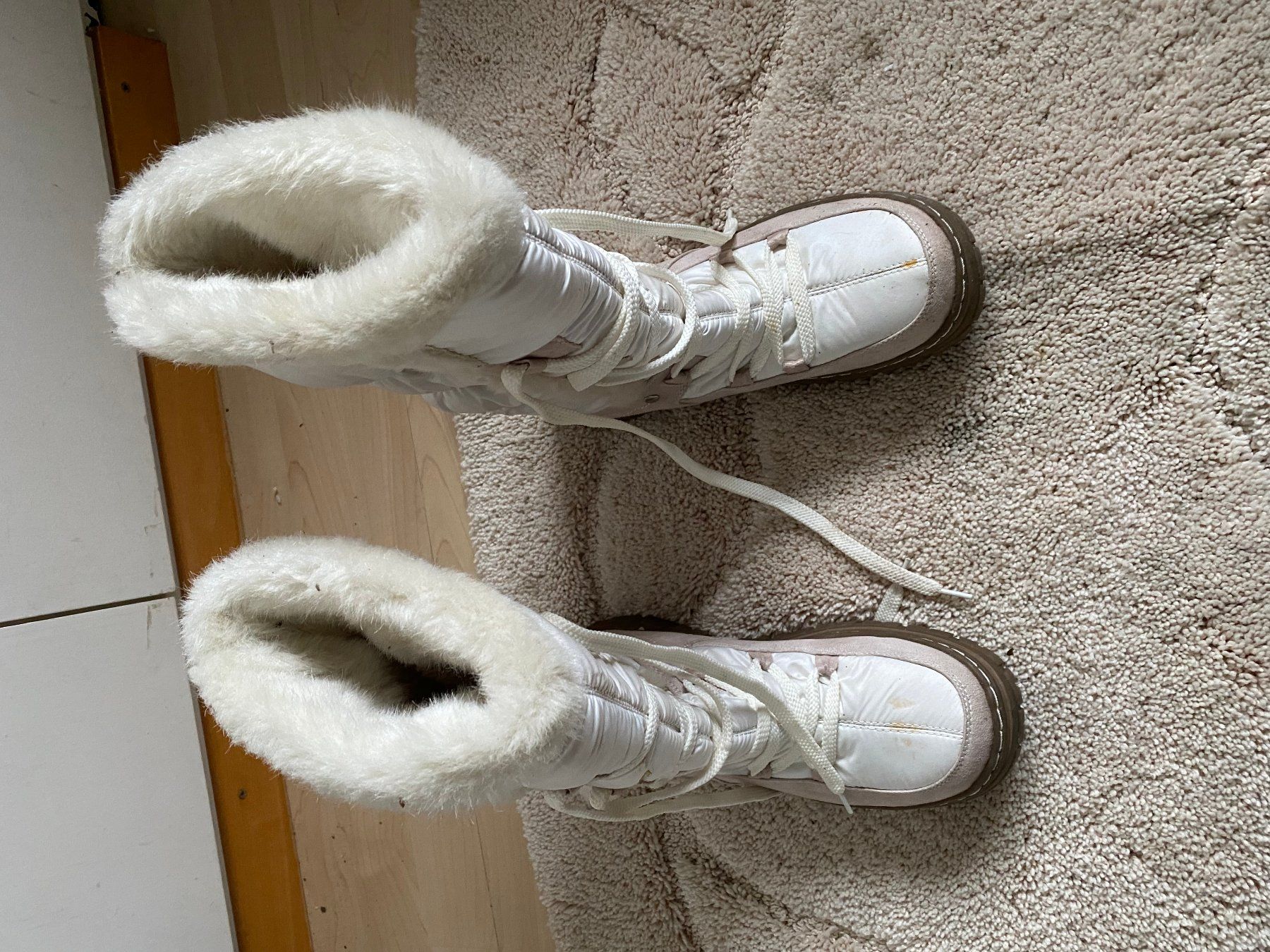 Scarpe da donna: Stiefel weiss – Usato da Ennetbürgen venduto da Dosi6 1