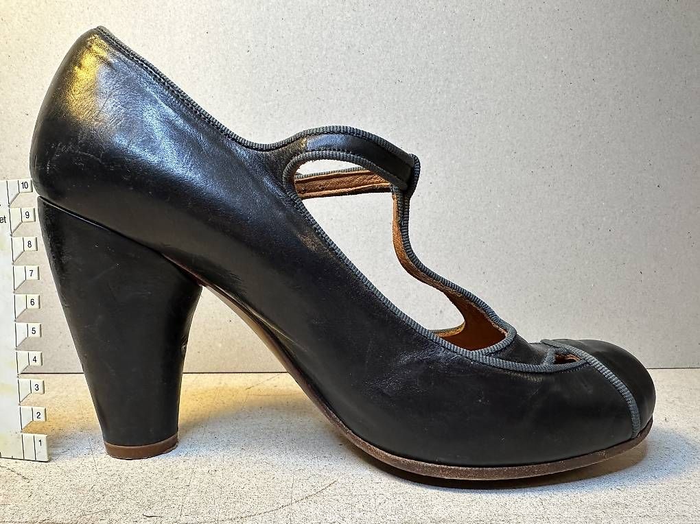 Chie Mihara Damenschuhe: Mary Jane Schuhe von Chie Mihara – Gebraucht aus Zürich von Zebra.katze 3