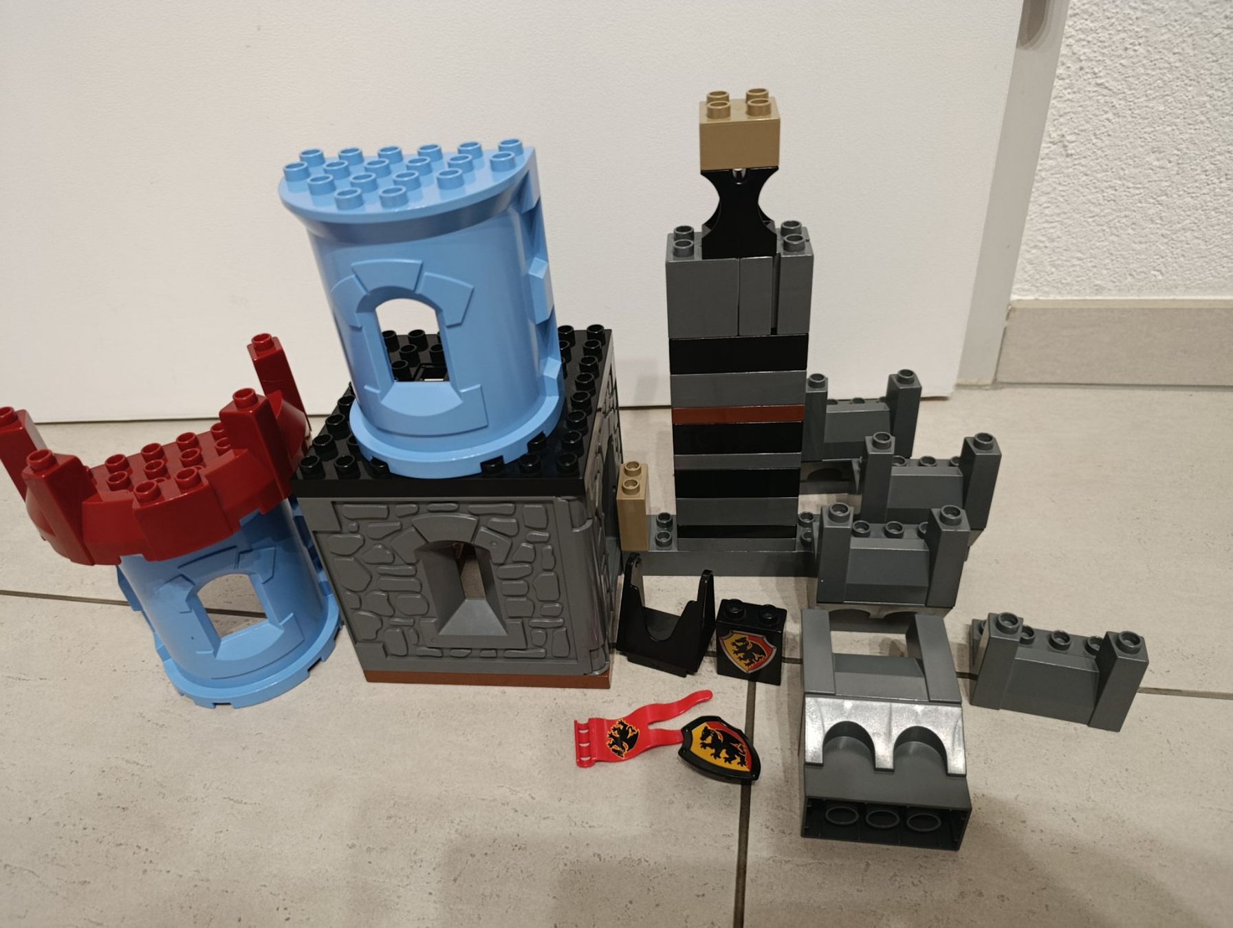 Lego Giocattoli: Lego Duplo grosse Burg – Usato da Münchwilen TG venduto da Ingi5 8