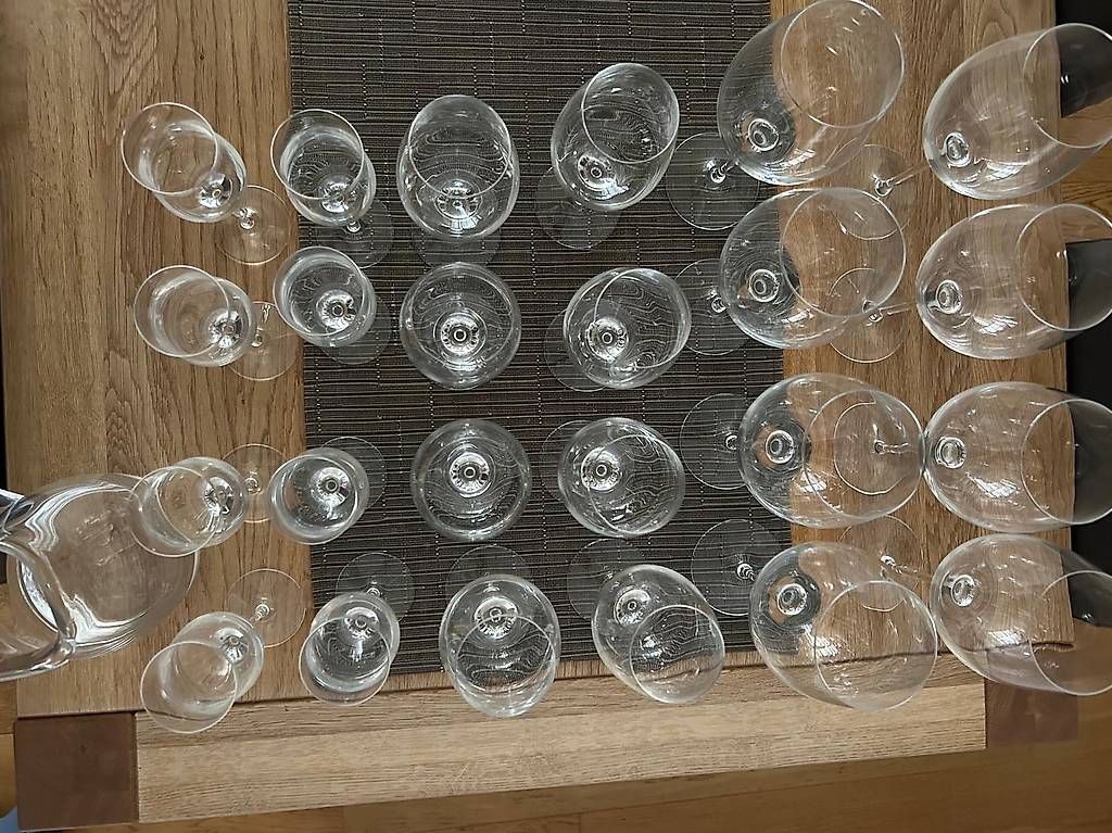 Bicchieri: Gläserset und Wasserkaraffe – Usato da Ilanz venduto da nvi_9r69 1