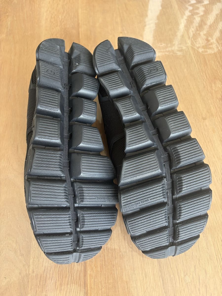 On Scarpe da donna: Sneaker On Cloud Black Gr. 41 / W9.5 - Neu – Nuovo e nell'imballaggio originale da Würenlos venduto da angiie 4